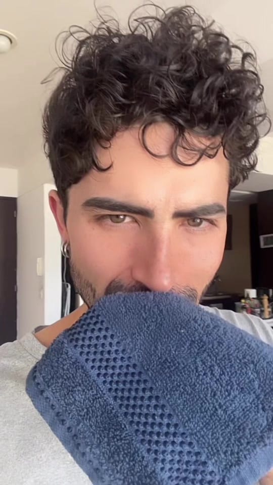 Post 2 by Nicolas Quevedo on TikTok (video)