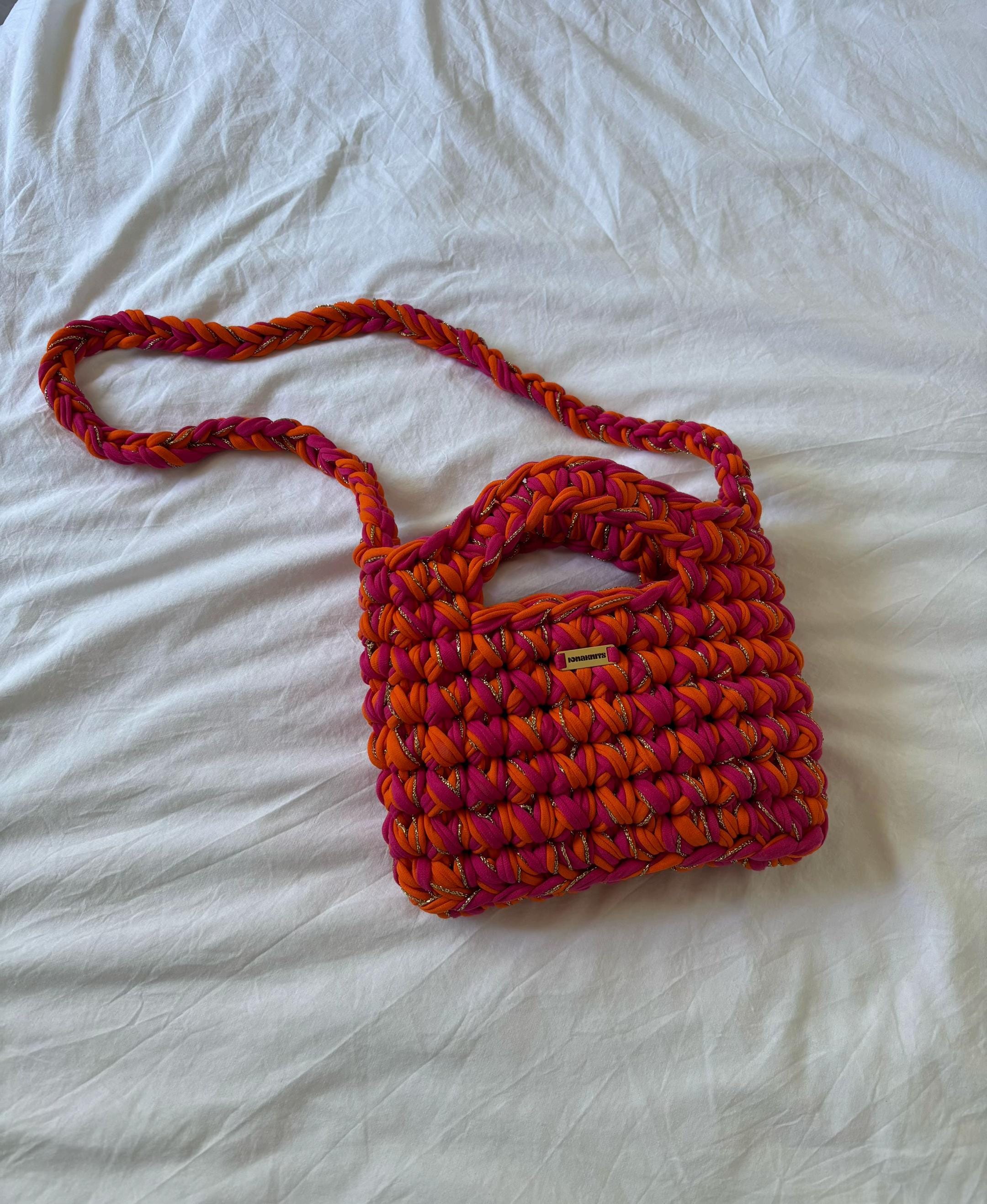 Post 4 by Ionaknits on TikTok (video)