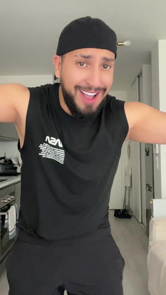 Post 3 by housseinettounsi_officie on TikTok (video)