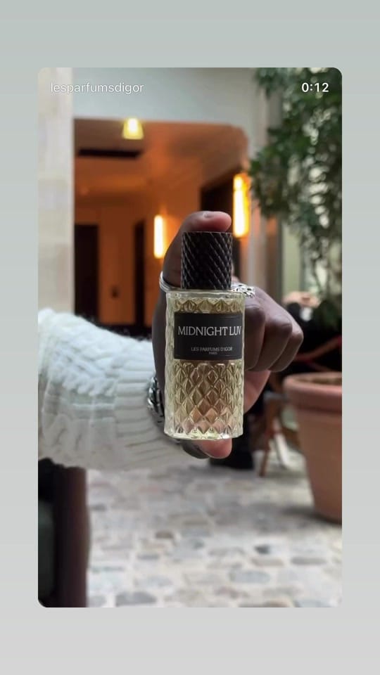 Post 1 by Mariane Marketplace on TikTok (video)