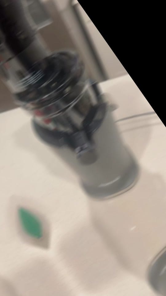 Post 5 by Mariane Marketplace on TikTok (video)