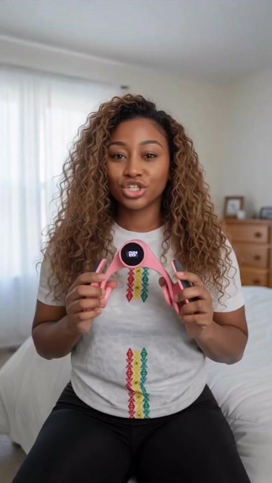 Post 8 by Mariane Marketplace on TikTok (video)