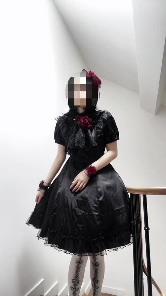 Post 2 by 🐇 on TikTok (video)