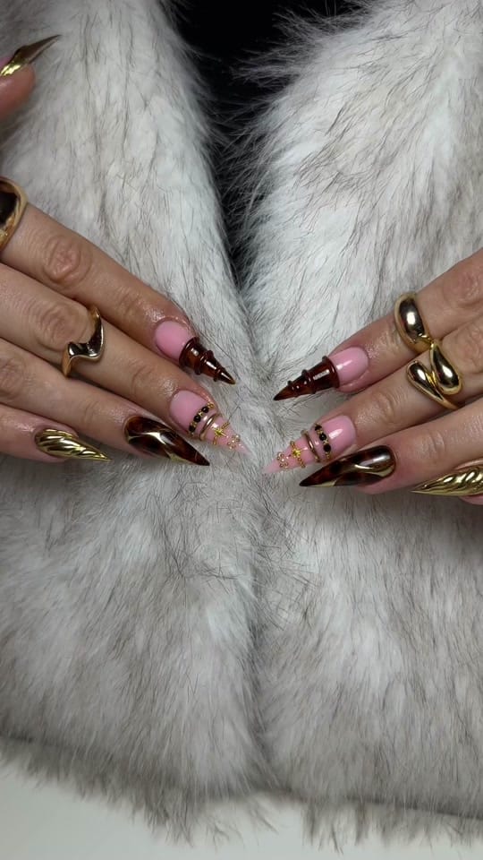 Post 2 by Melissa.13nails on TikTok (video)