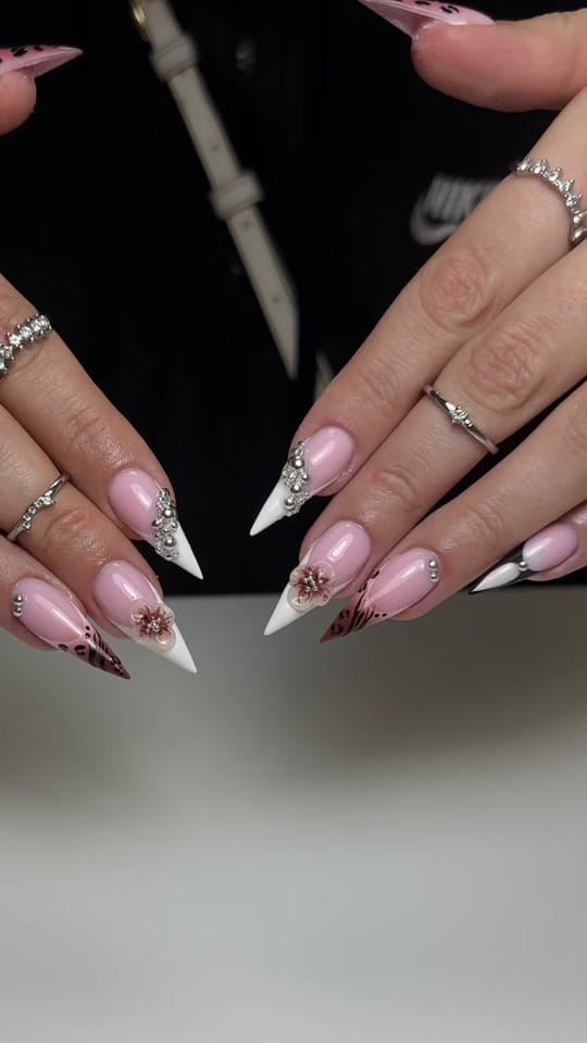 Post 5 by Melissa.13nails on TikTok (video)