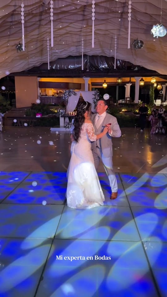 Post 3 by Mi Experta en Bodas on TikTok (video)