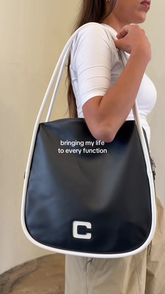 Post 7 by Carel Paris on TikTok (video)