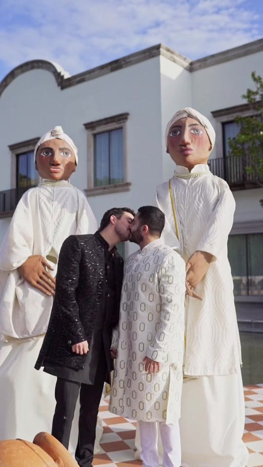 Post 1 by Queer WeddingsMX on TikTok (video)