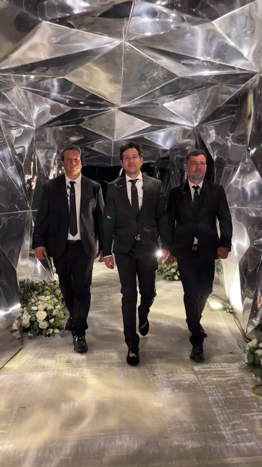 Post 3 by Queer WeddingsMX on TikTok (video)