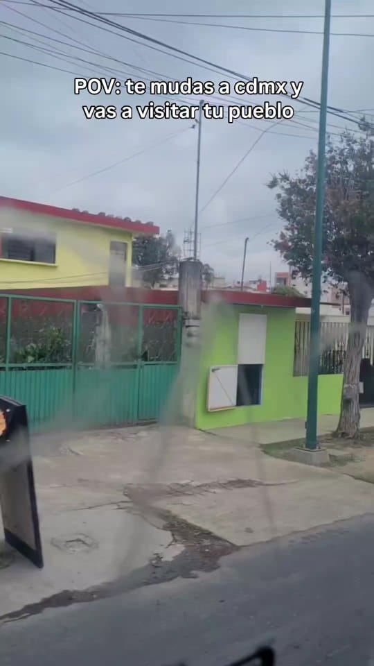 Post 2 by Yorely Skates on TikTok (video)