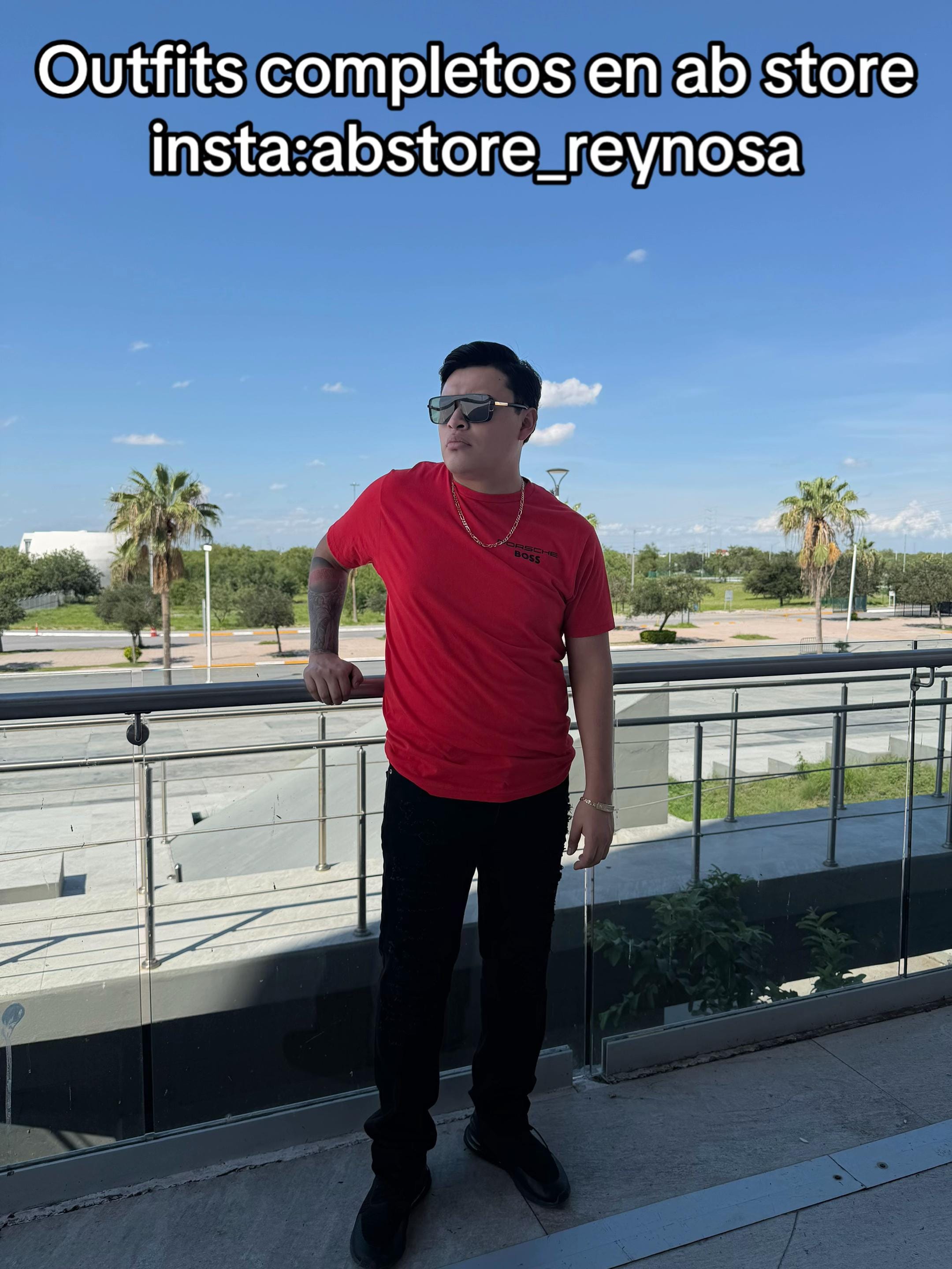 Post 5 by Alex Bautista on TikTok (video)