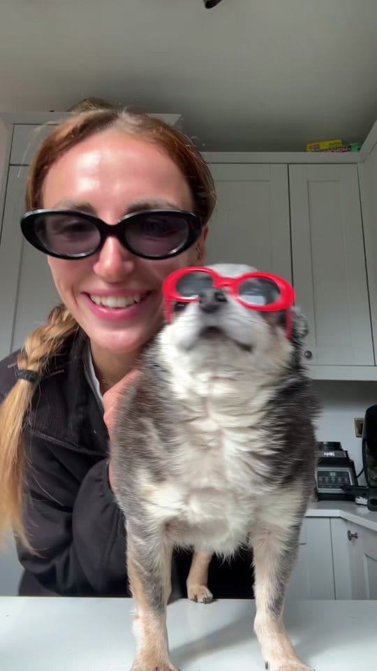 Post 8 by Snoop and friends on TikTok (video)