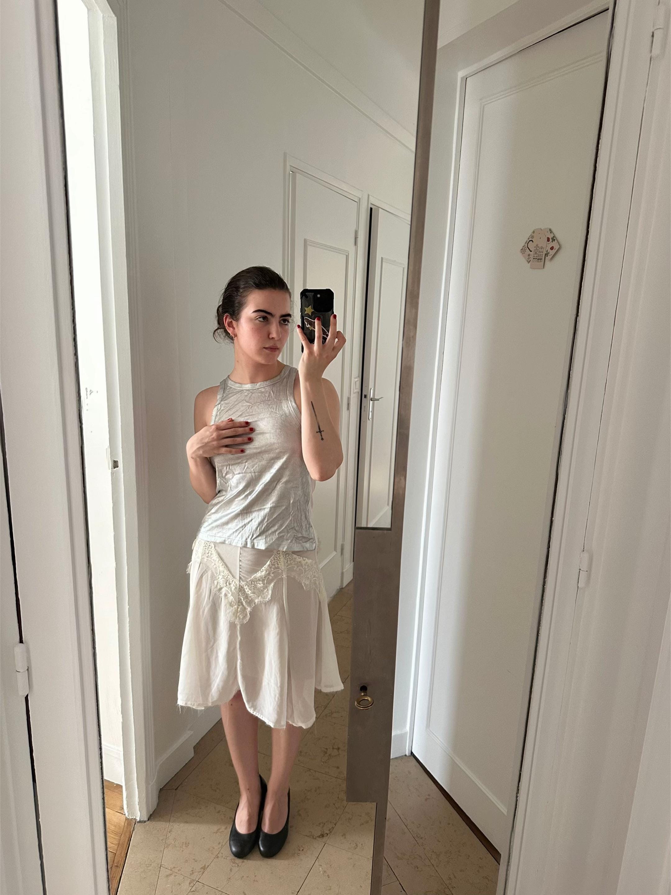 Post 7 by Lola GO on TikTok (video)