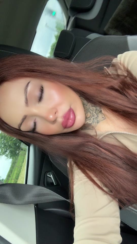 Post 5 by Amy Taylor 💎 on TikTok (video)