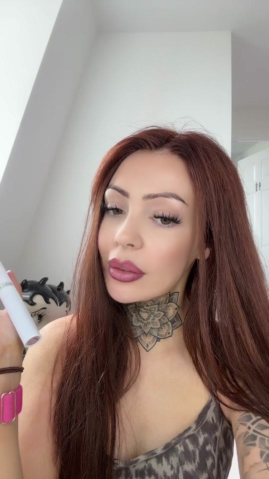 Post 9 by Amy Taylor 💎 on TikTok (video)