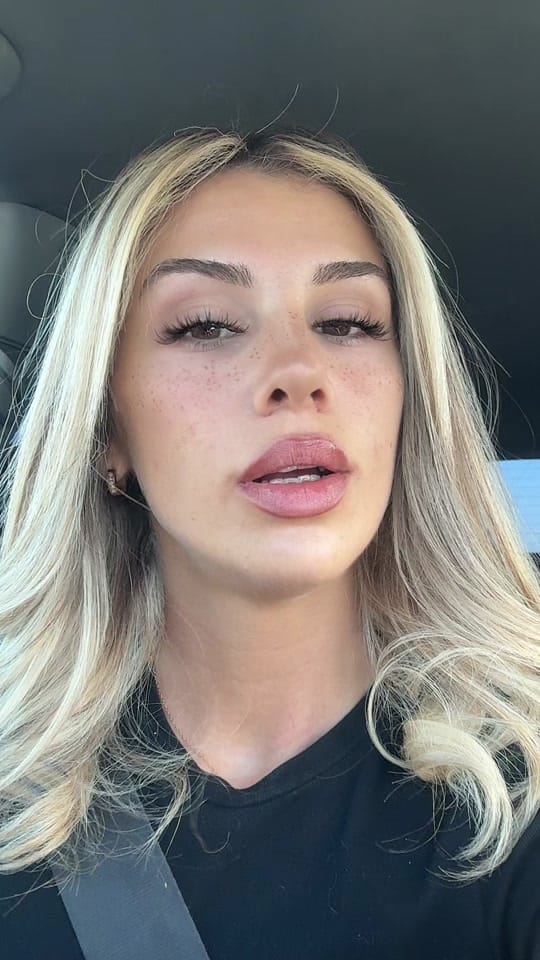 Post 2 by 𝑃𝑂𝑃𝐼 𝑀𝐸𝑁𝐷𝐸𝑍 on TikTok (video)