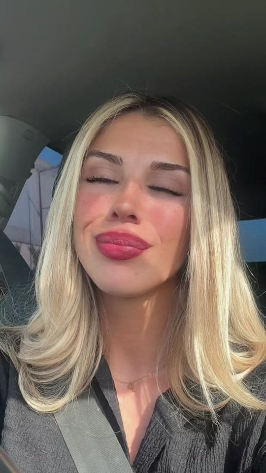 Post 3 by 𝑃𝑂𝑃𝐼 𝑀𝐸𝑁𝐷𝐸𝑍 on TikTok (video)