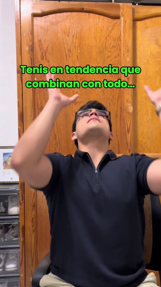 Post 4 by Tienda de Sneakers Exclusivos on TikTok (video)