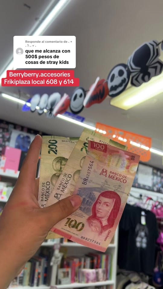 Post 8 by berryberry.accesories on TikTok (video)