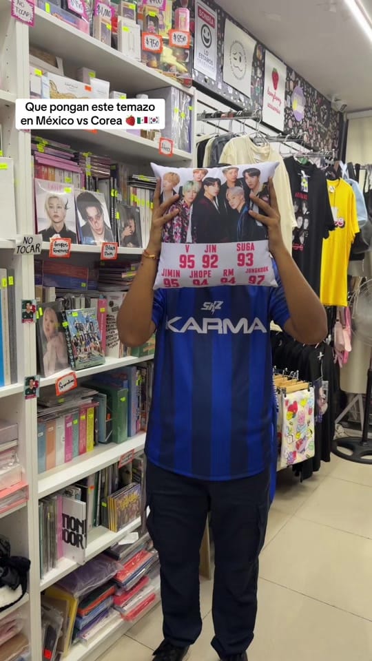 Post 6 by berryberry.accesories on TikTok (video)