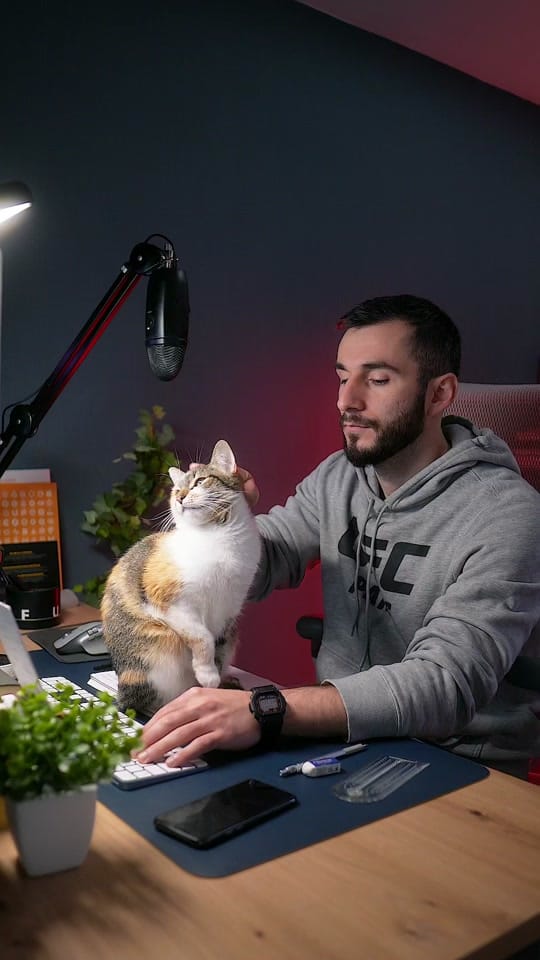 Post 9 by Atay Vayissov on TikTok (video)