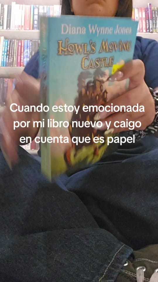 Post 7 by BookUp Guadalajara on TikTok (video)