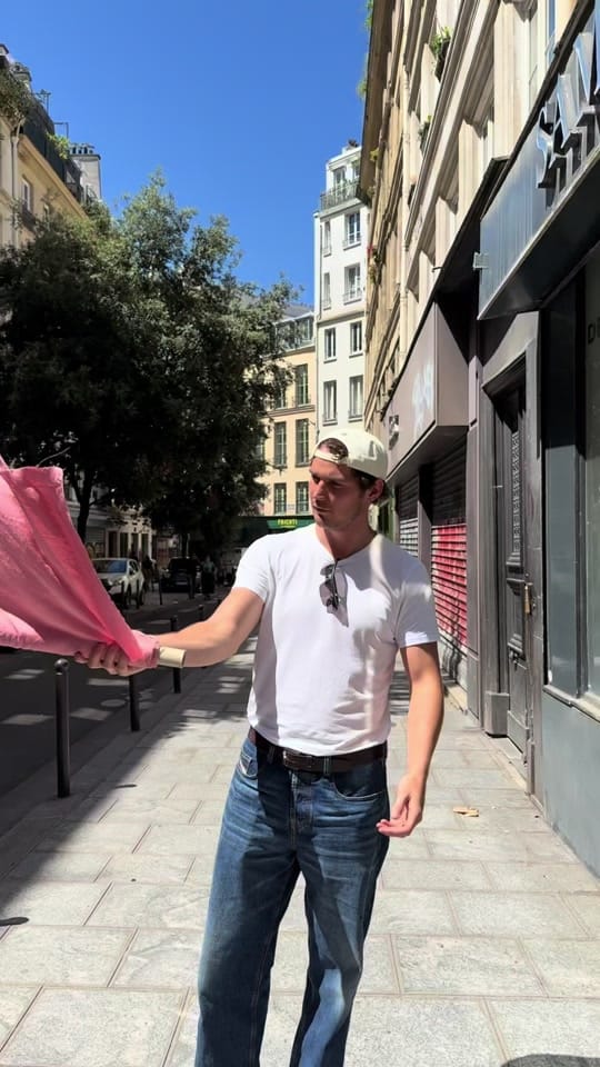 Post 1 by mr.tissart on TikTok (video)
