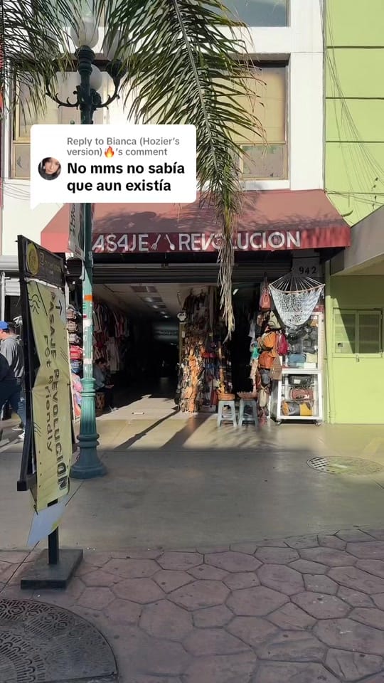 Post 4 by FAKAP STORE on TikTok (video)