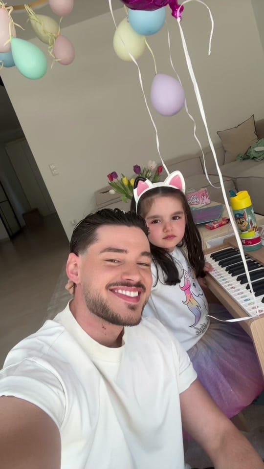 Post 9 by Leonardo Gashi on TikTok (video)