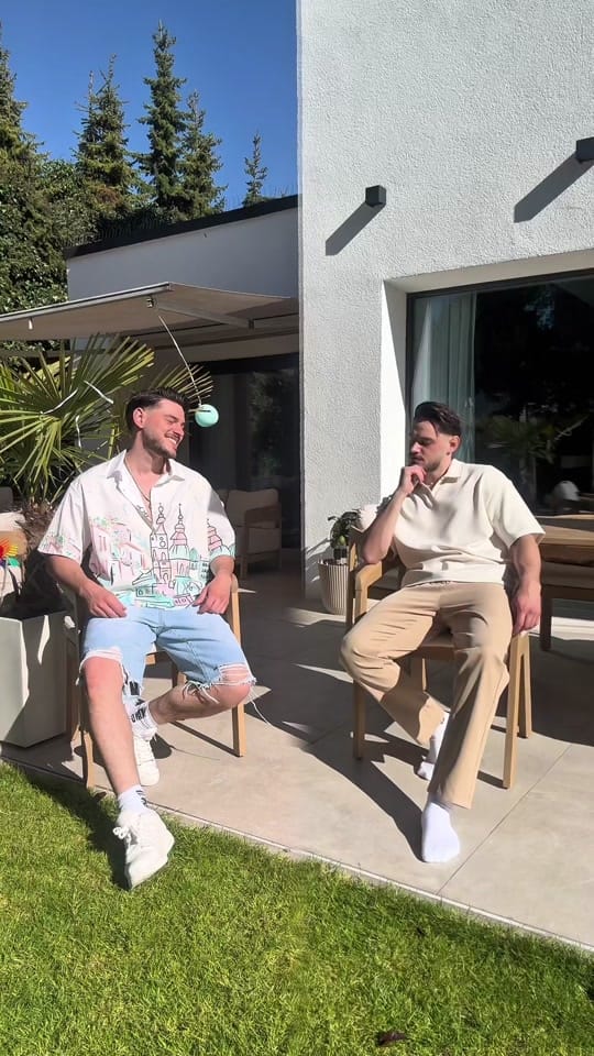 Post 1 by Leonardo Gashi on TikTok (video)