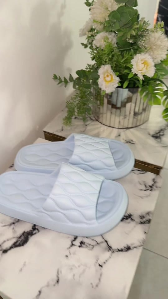 Post 4 by Vale Godoy on TikTok (video)