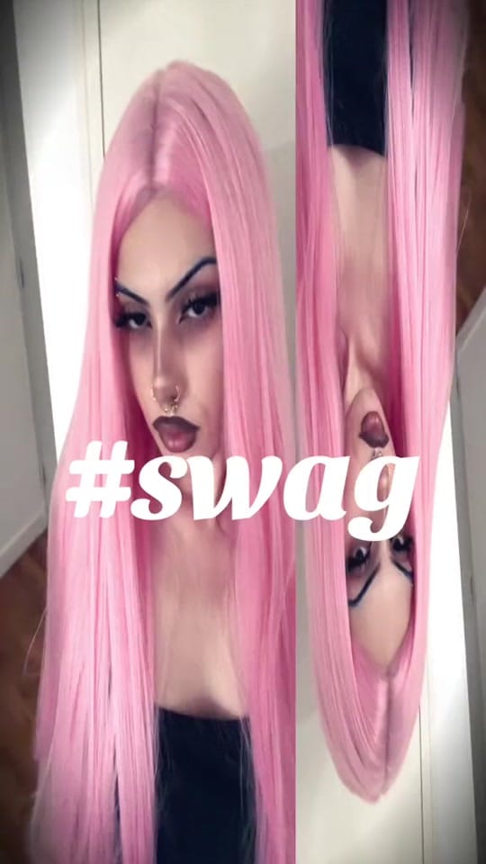 Post 1 by 𝖁𝖊𝖑𝖛𝖊𝖙𝕮𝖑𝖆𝖜𝖘 🦇🗡️ on TikTok (video)