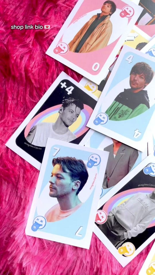 Post 4 by 𝑺𝒂𝒔𝒔𝒚🫶🏻 Fan Merch on TikTok (video)