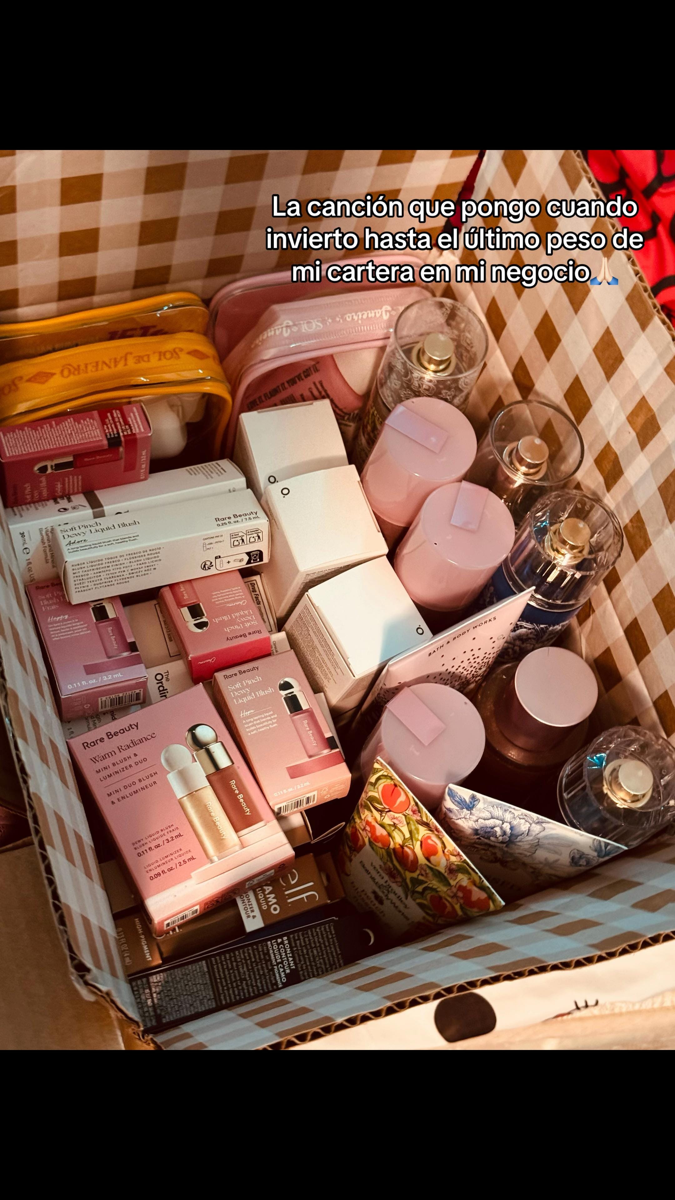 Post 1 by Ximena | Mommy Beauty Blogger on TikTok (video)