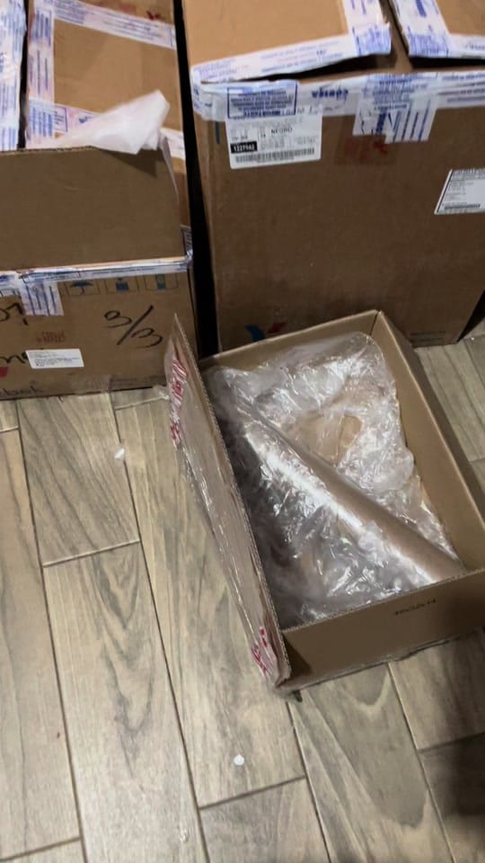 Post 7 by M-Store on TikTok (video)