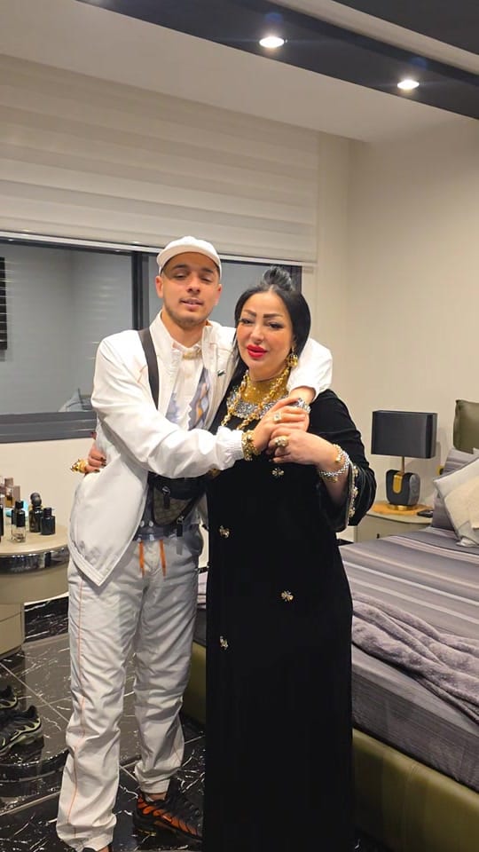 Post 2 by Cheba Warda Charlomanti on TikTok (video)