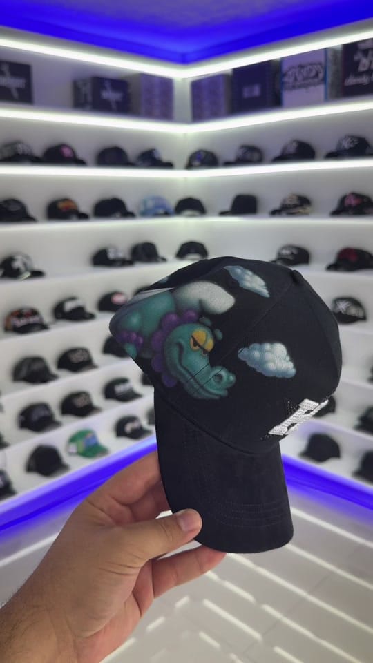 Post 1 by SouthKicksMx on TikTok (video)