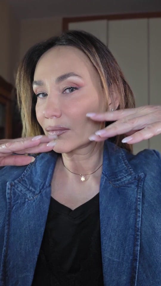 Post 2 by laFraglam on TikTok (video)
