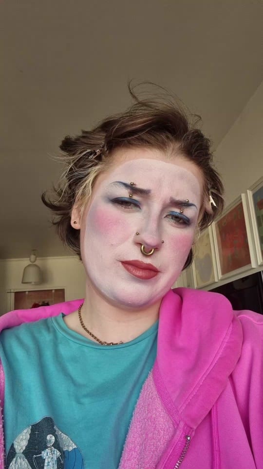 Post 3 by June Tatoot on TikTok (video)