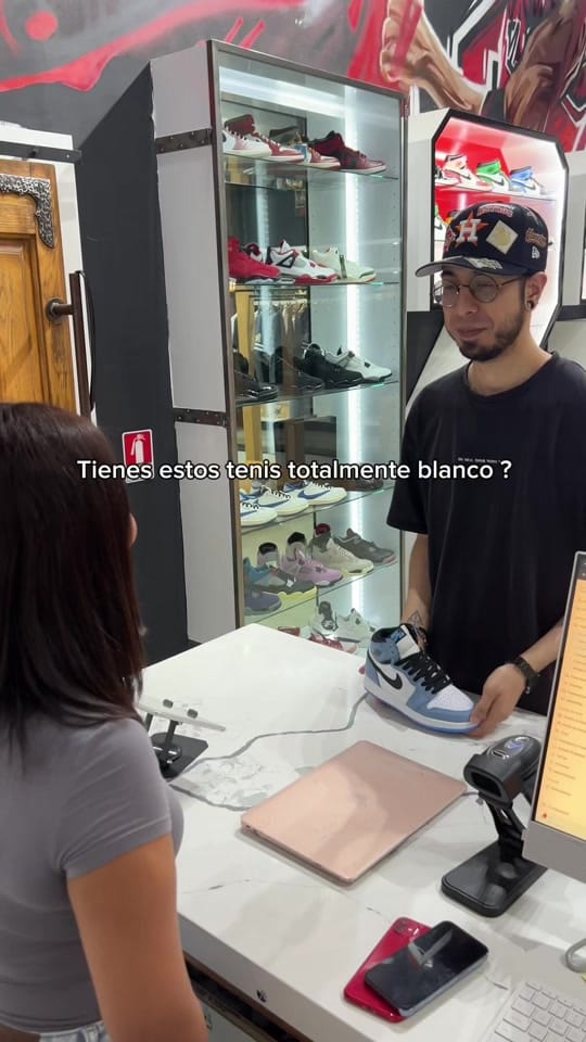 Post 2 by Thronekicksmx on TikTok (video)