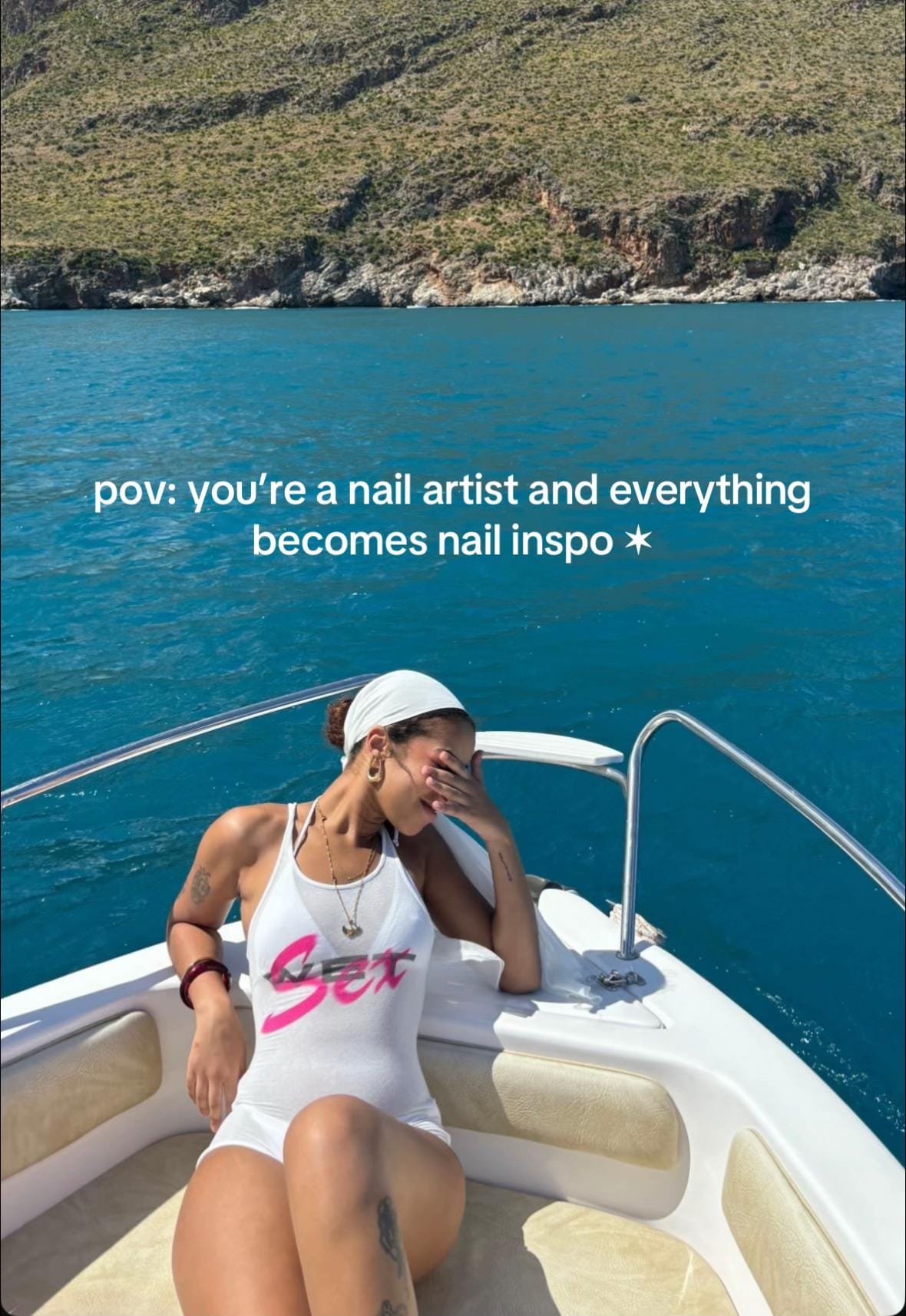 Post 4 by gemsh0ely mtl nails on TikTok (video)