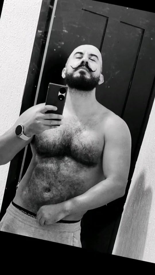 Post 1 by POTRO on TikTok (video)