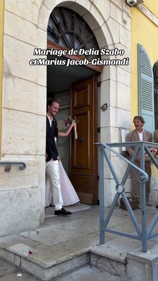 Post 5 by La Haute Société on TikTok (video)