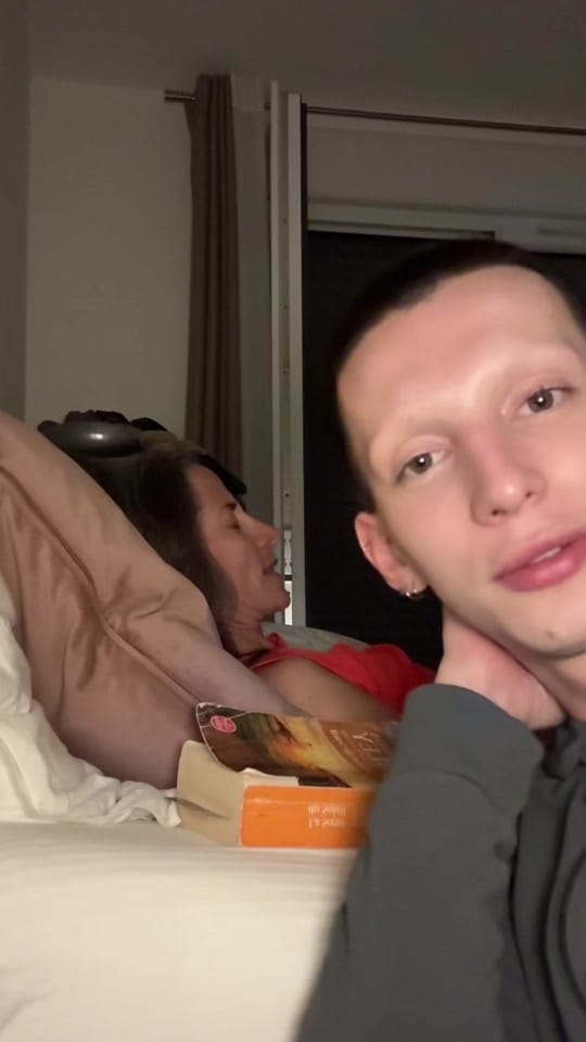 Post 3 by LA DRAG on TikTok (video)