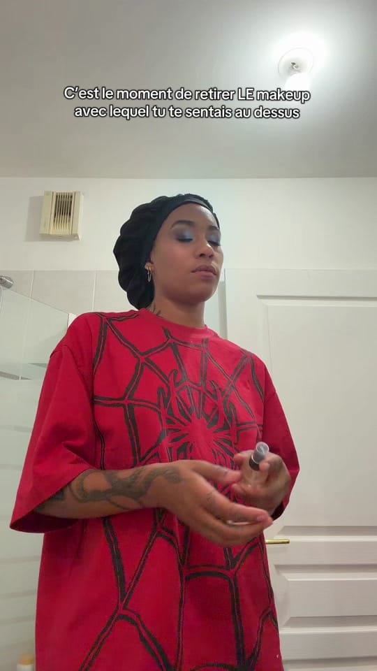 Post 4 by Shaïna Pronzola on TikTok (video)