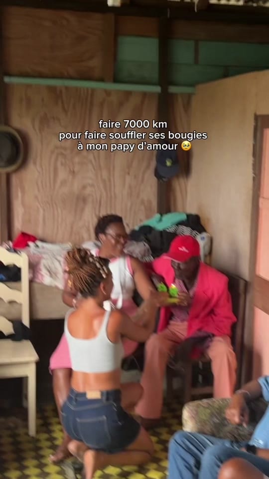 Post 3 by Shaïna Pronzola on TikTok (video)