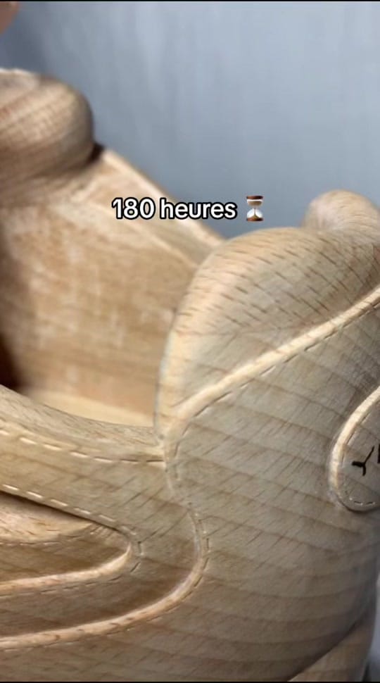 Post 3 by jlb.sculpture on TikTok (video)
