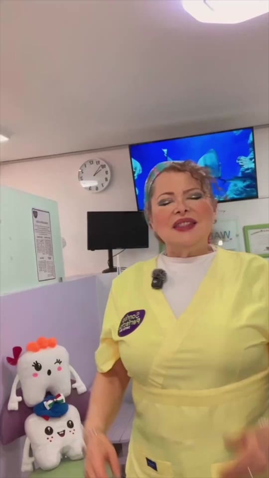 Post 9 by Sonrisa Perfecta NV on TikTok (video)