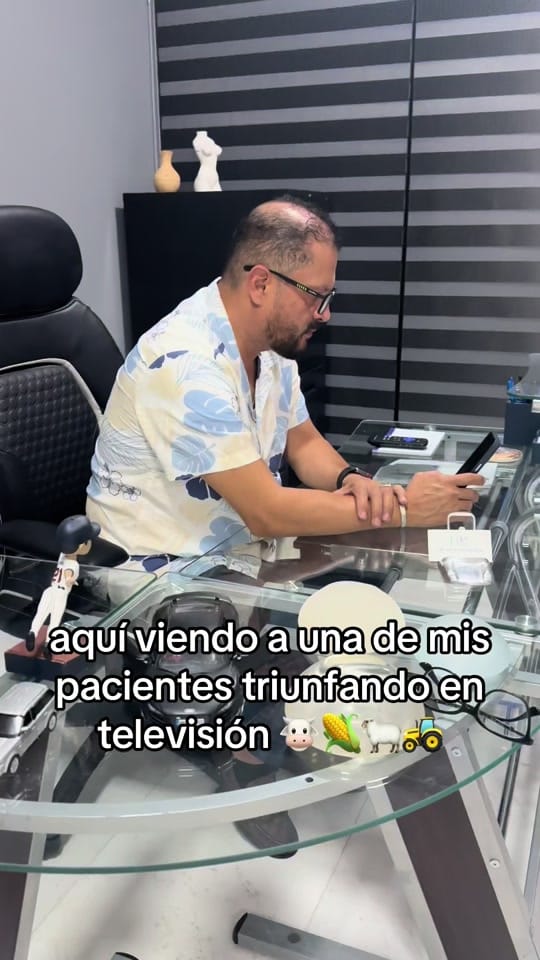 Post 6 by Dr. Hurtado Vidal on TikTok (video)