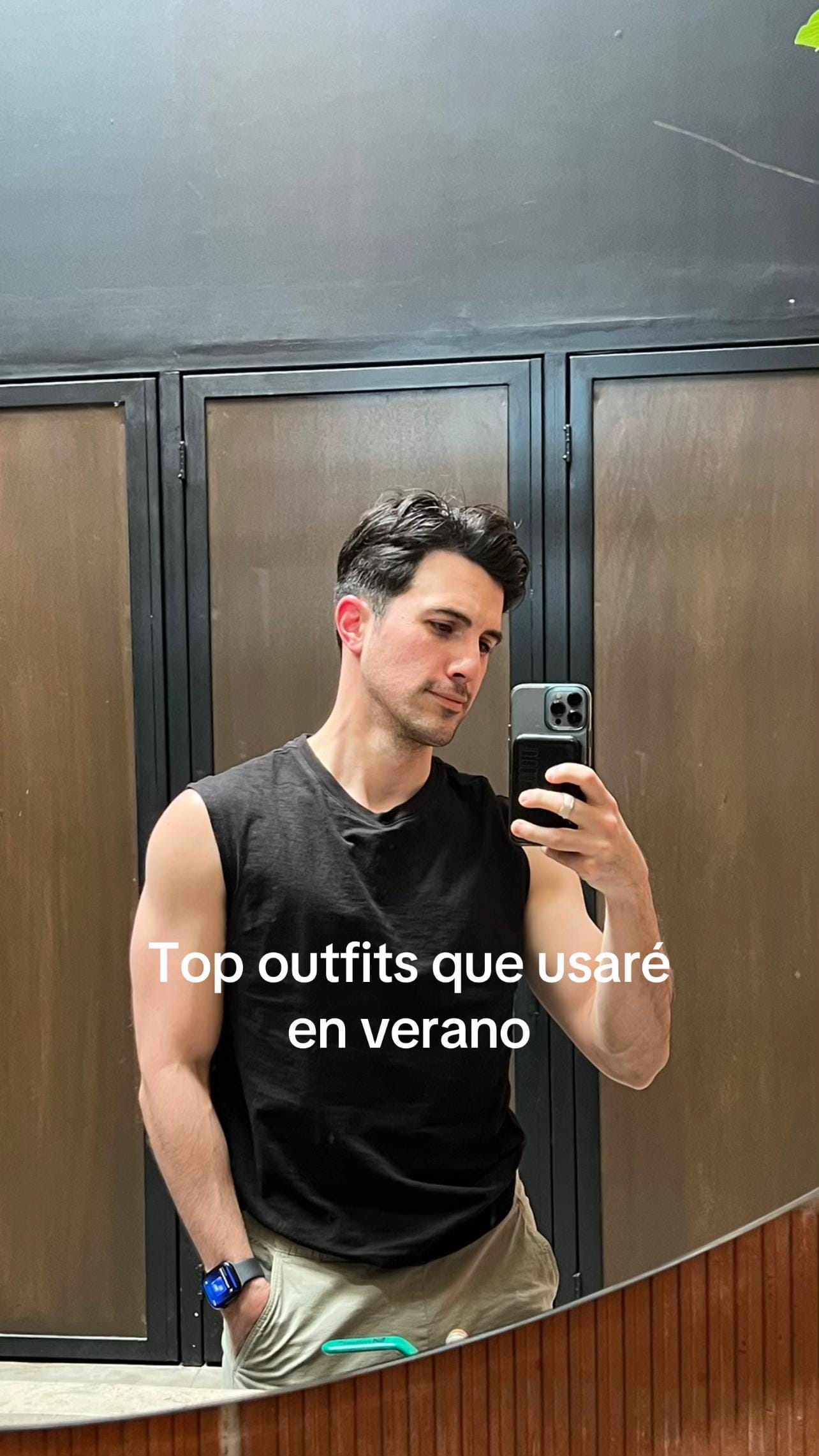 Post 1 by Doctor Gerardo on TikTok (video)